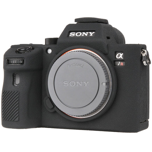 Sony A7 III Silicone Camera Case: Fit, Battery and Tripod Access